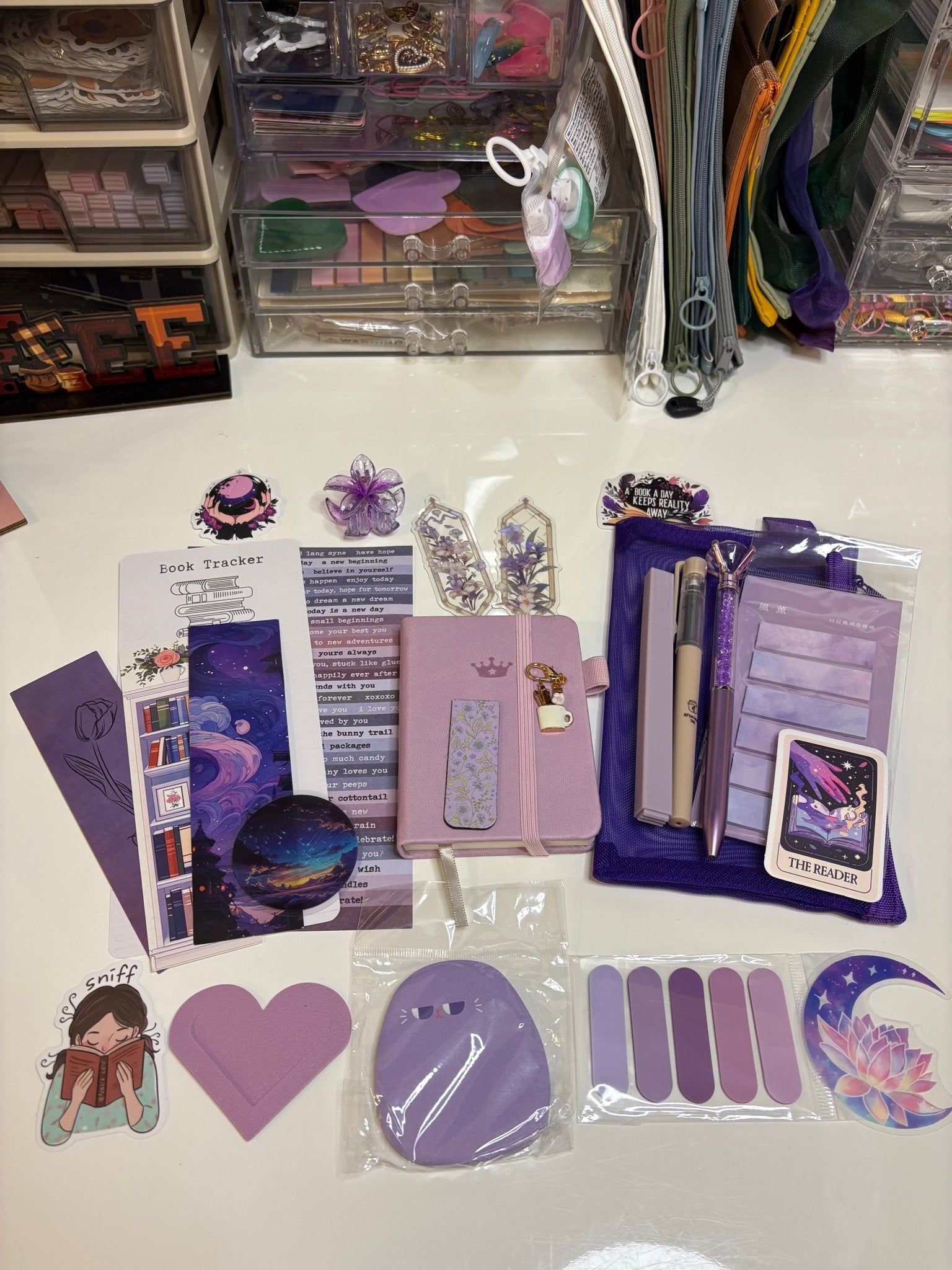 Purple stationary bundle